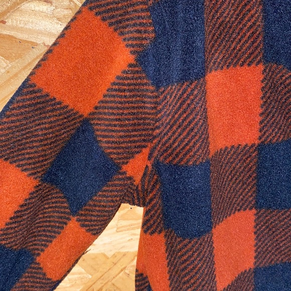 Soft OshKosh Zip Up - Picture 4 of 4